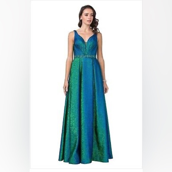 blue/green A-line prom dress with pockets - Picture 3 of 3